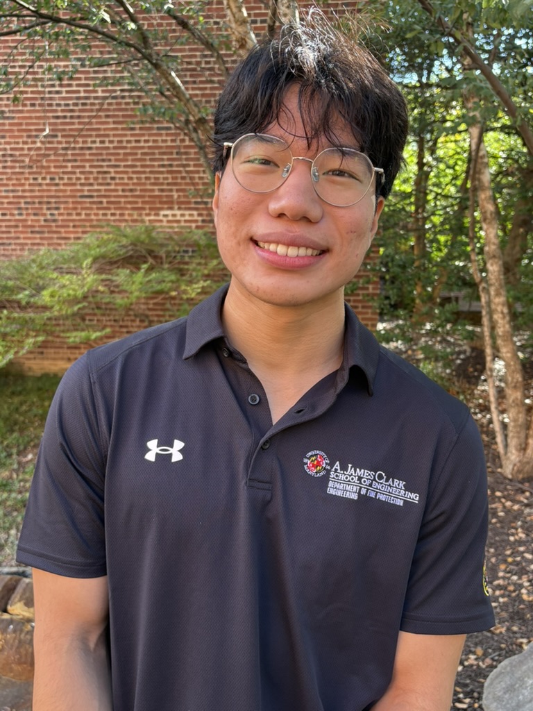 Headshot of Seungjun Jeong.